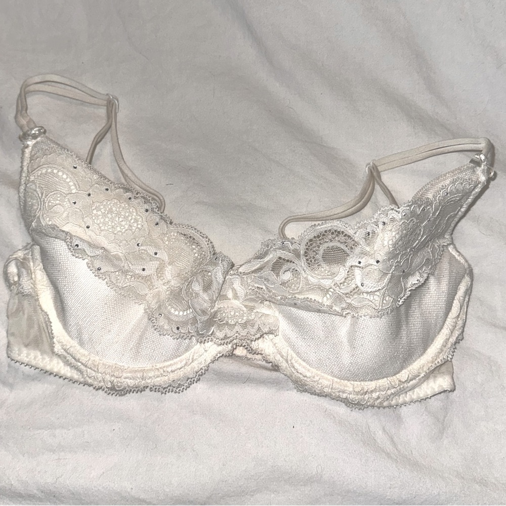 Victorias Secret White Balconette Bra 32D